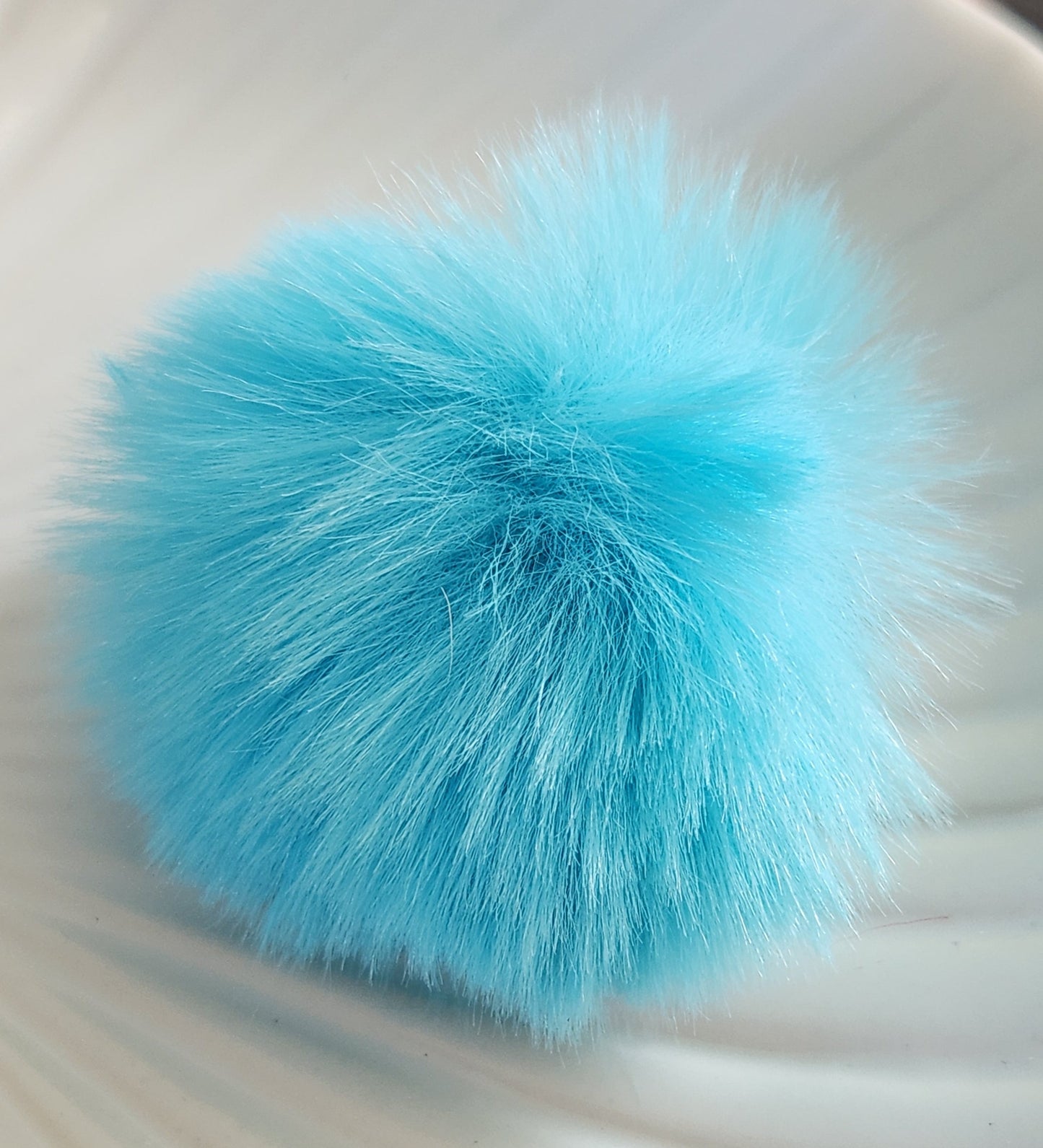 POMPOMS (Keychain Attachments) | DIY Craft Supplies