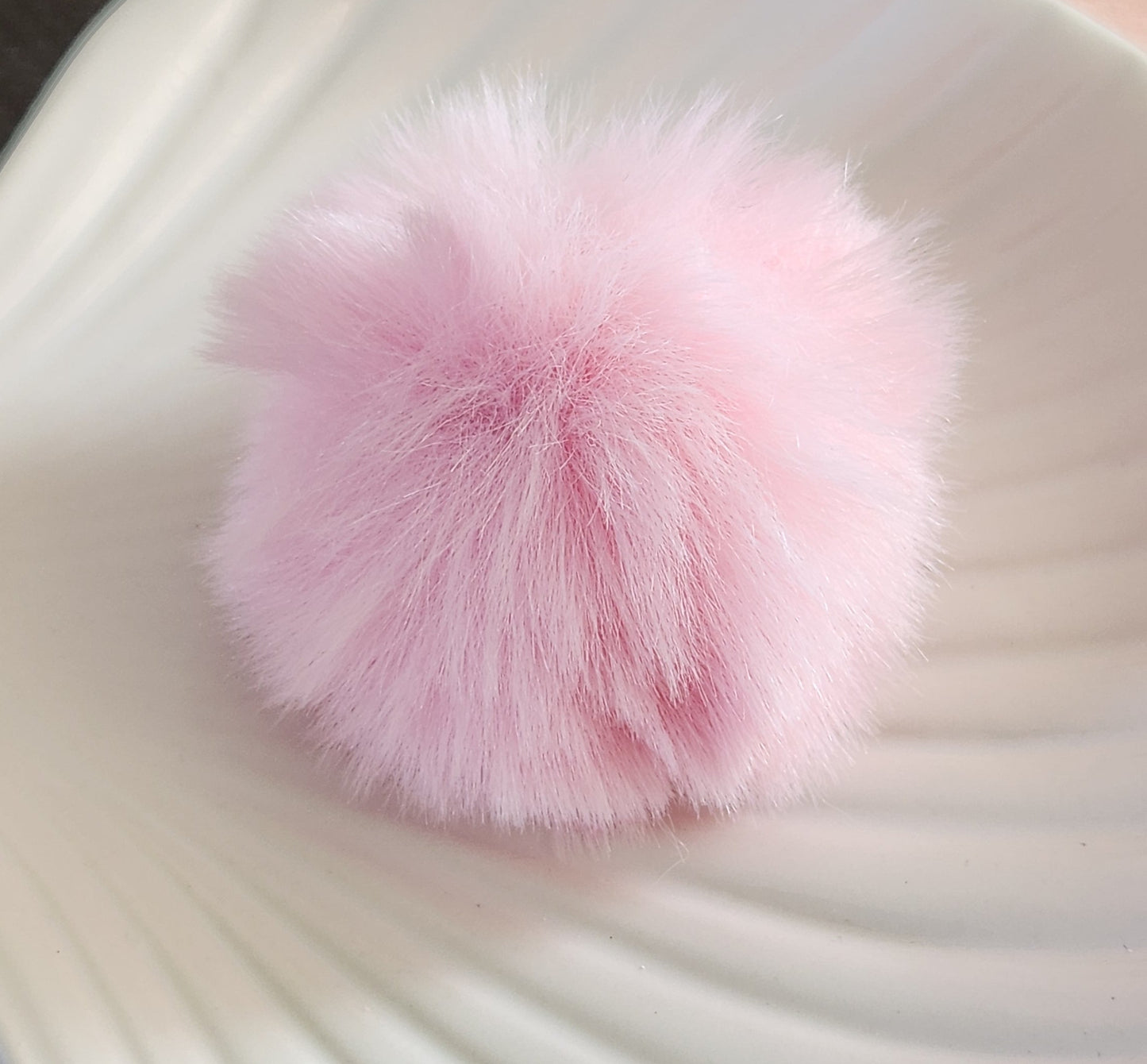 POMPOMS (Keychain Attachments) | DIY Craft Supplies