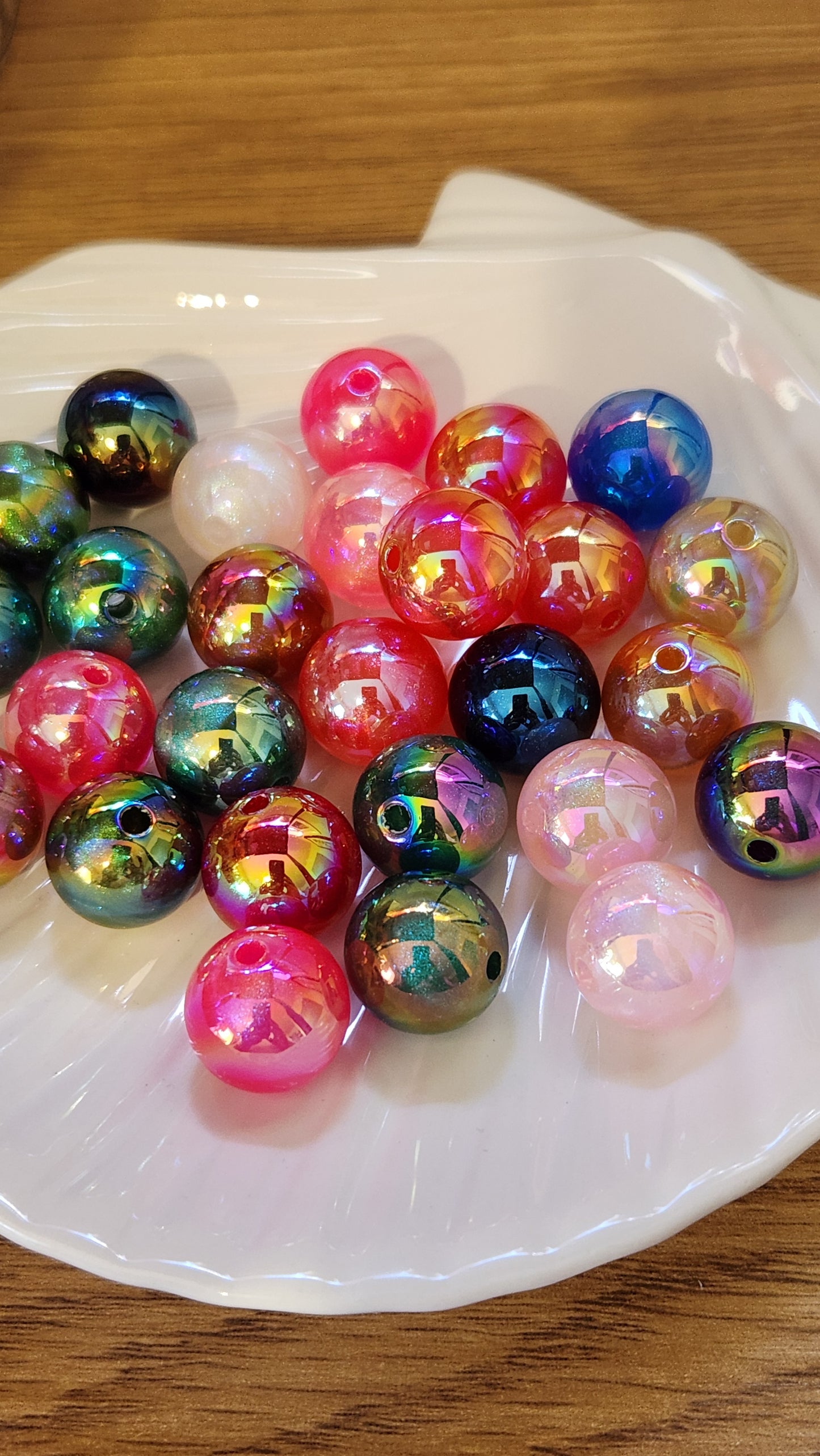 MIXED 16mm Glitter UV Plated Acrylic Beads | DIY Craft Supplies